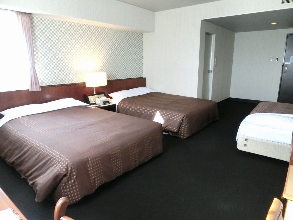 Livemax Budget Chitose 2* Chitose (Hokkaido)